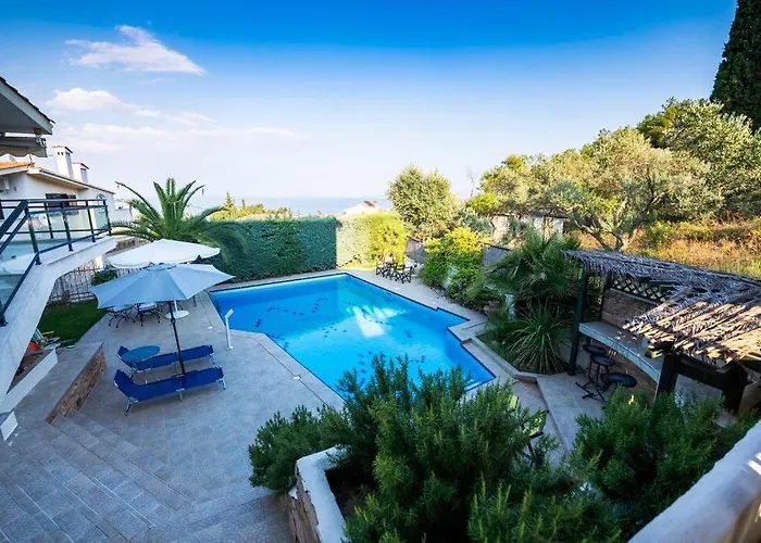 Pool Sea View Holiday Home Close To The Beach