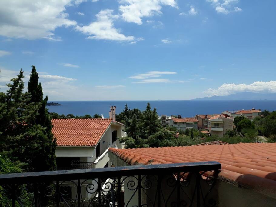 Pool Sea View Close To The Holiday home Kavala